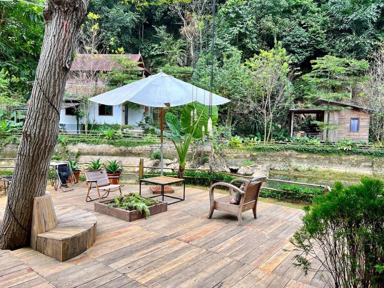 Hotel House By Lake Moc Chau Exterior foto