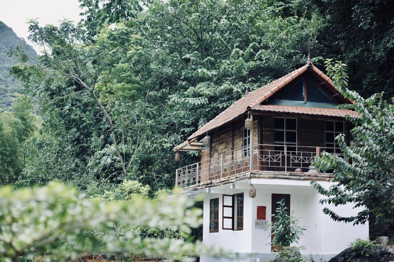 Hotel House By Lake Moc Chau Exterior foto