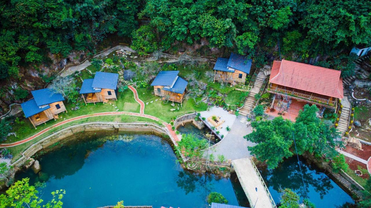 Hotel House By Lake Moc Chau Exterior foto