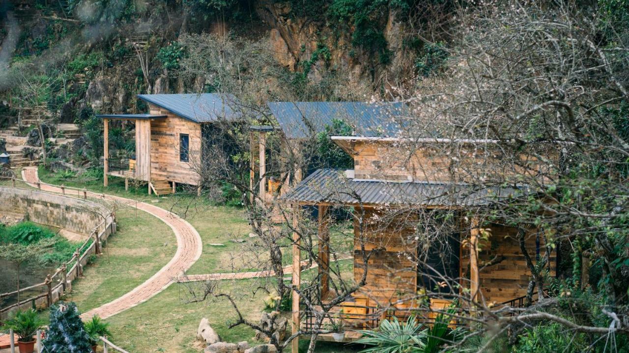 Hotel House By Lake Moc Chau Exterior foto
