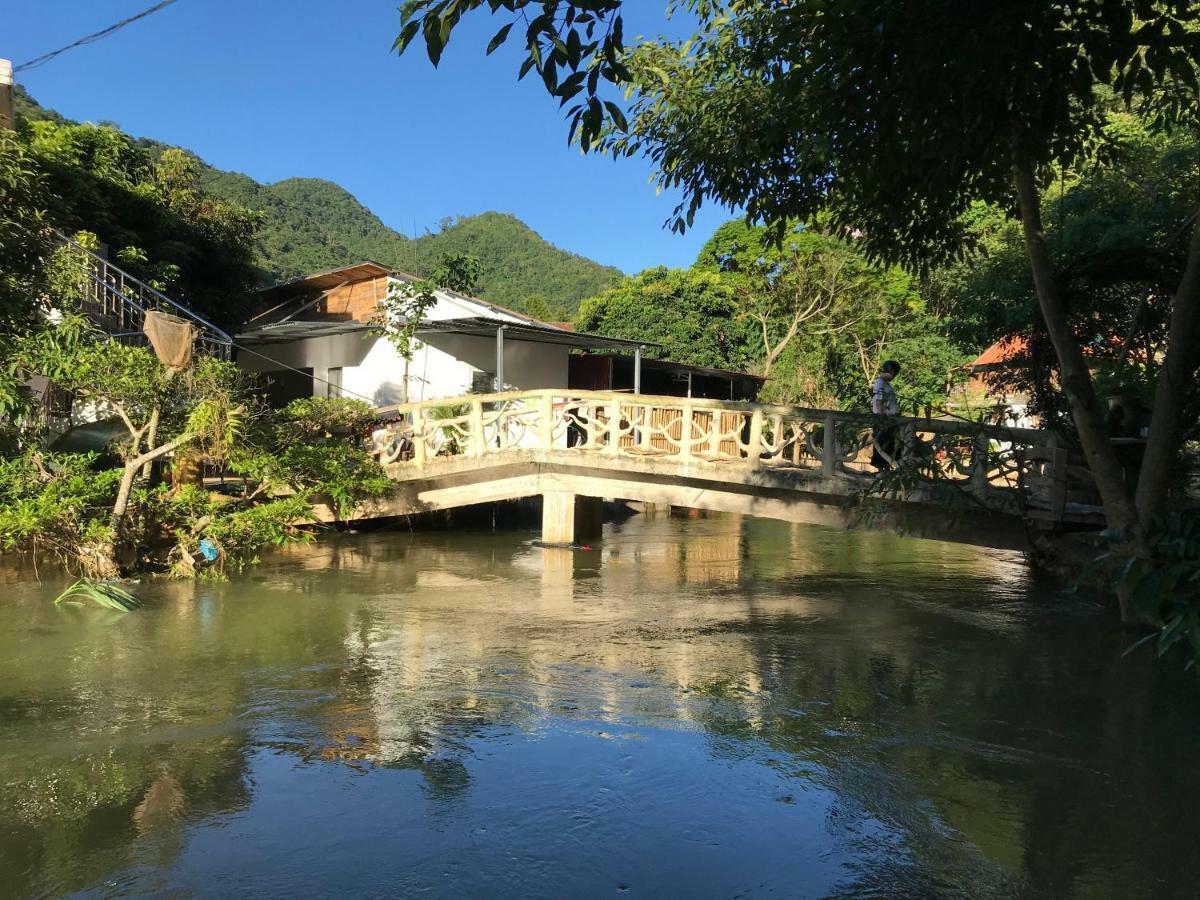 Hotel House By Lake Moc Chau Exterior foto